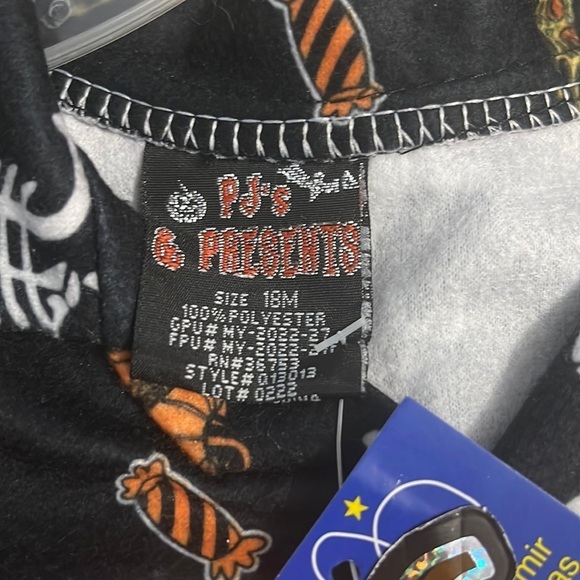 Halloween pajama set - Picture 8 of 9